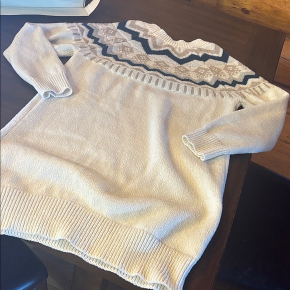 Women's Cream Patterned Sweater - Picture 4 of 4
